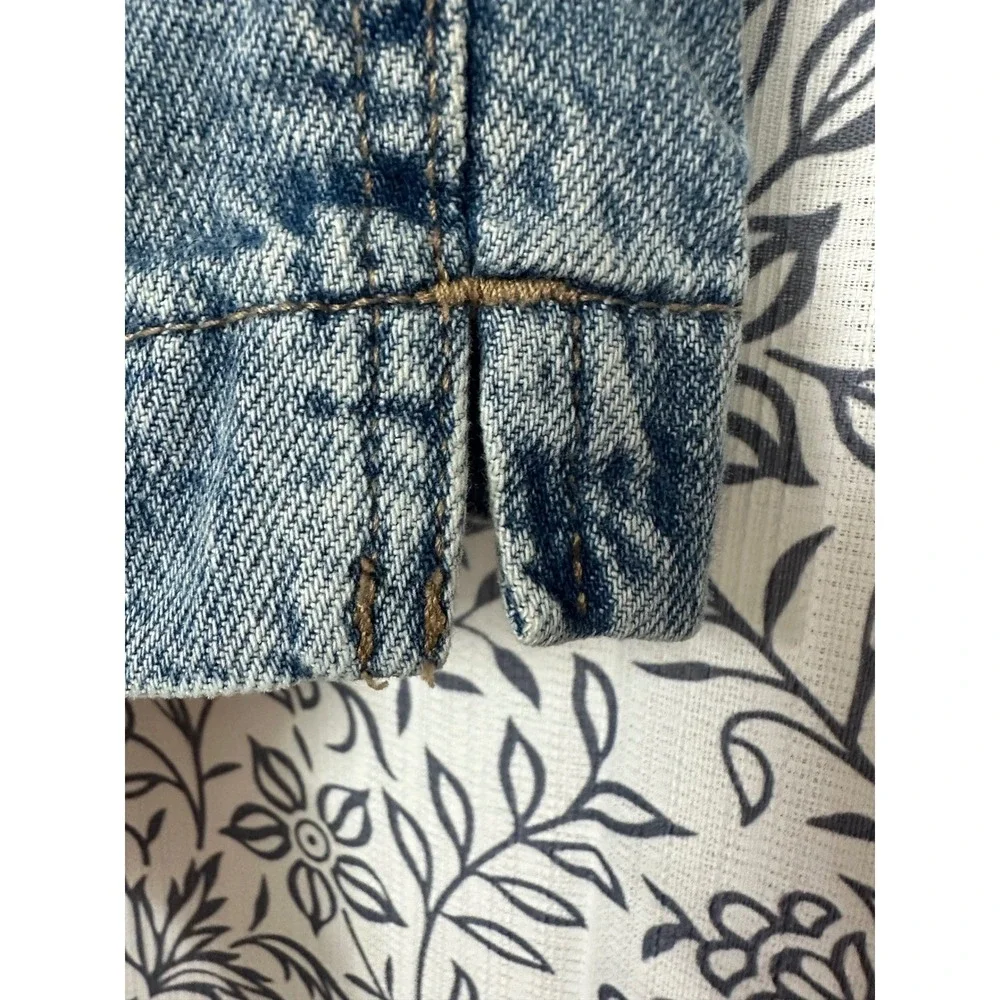 Maurices M Jeans High Rise Paperbag Waist‎ MOM Shorts Light Wash Button Fly 8